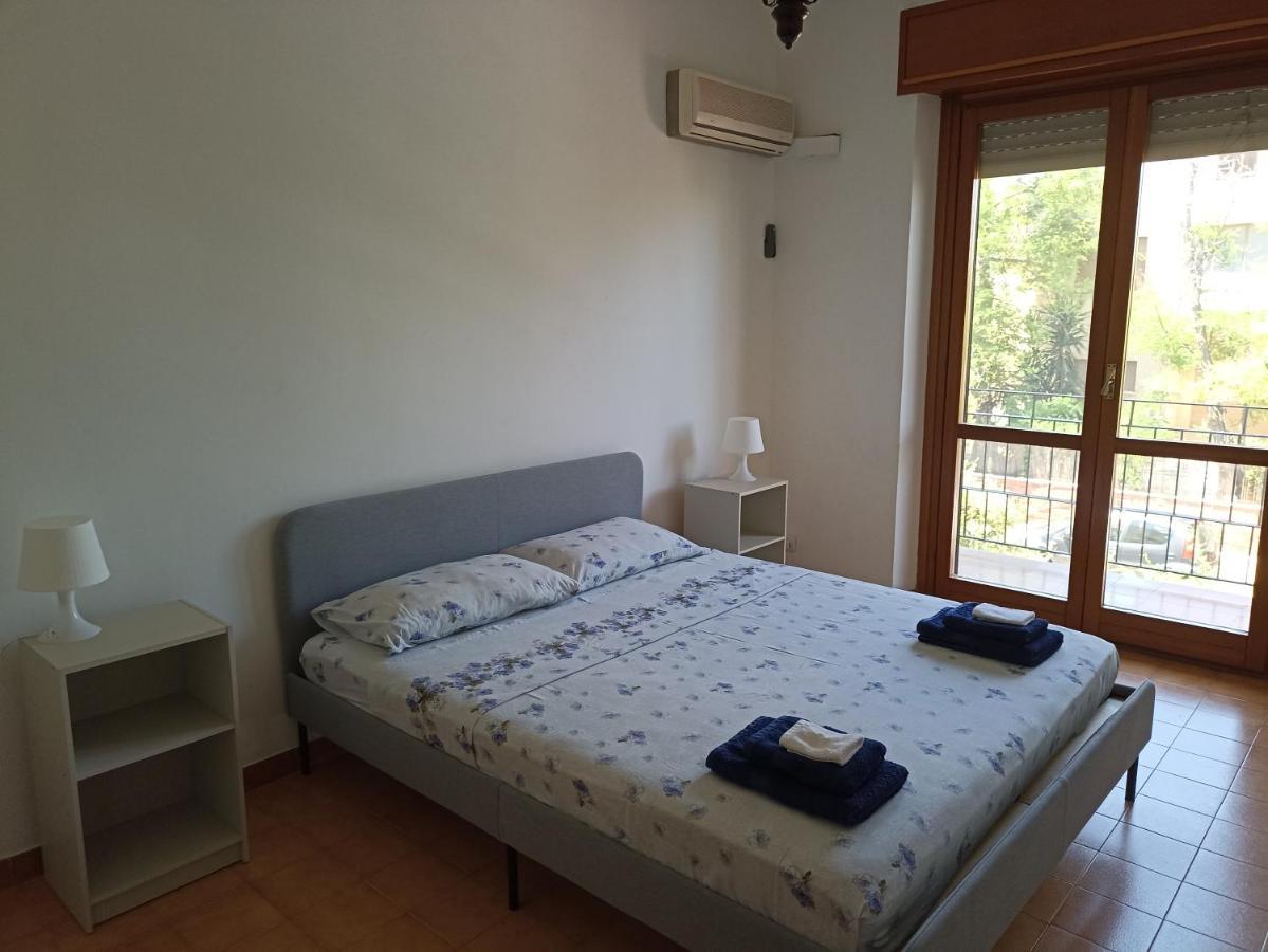 Appartamento Per 4 Persone Al Poetto Di 칼리아리 외부 사진